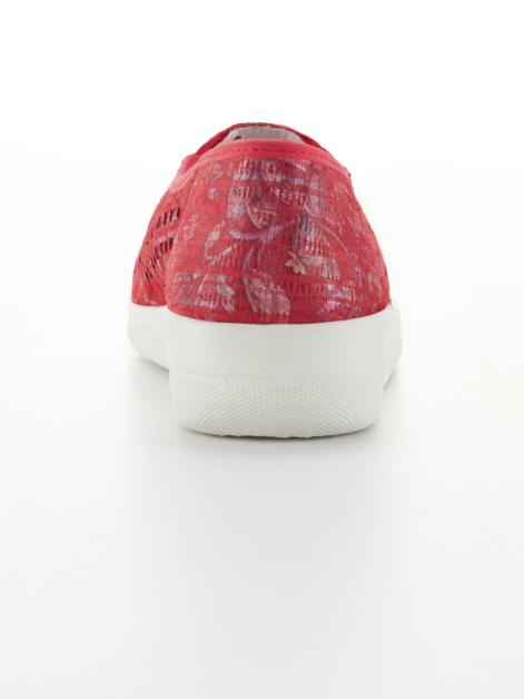 Naturläufer Slipper mit sommerlichen Durchbrüchen Artikelnummer: 1827145.00016 Super Sparpreis