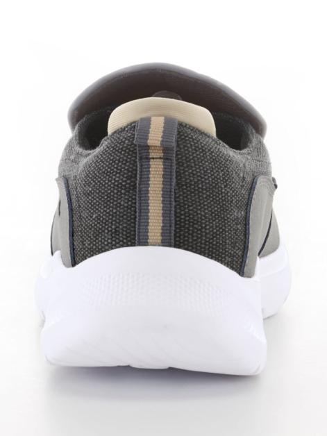 24 Hours Slipper mit aktueller Mokassinnaht Artikelnummer: 1817504 Begrenzte Freigabe
