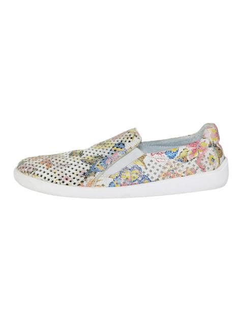 Naturläufer Slipper mit sommerlicher Lochung Artikelnummer: 1761560 Bis zu 60% Rabatt