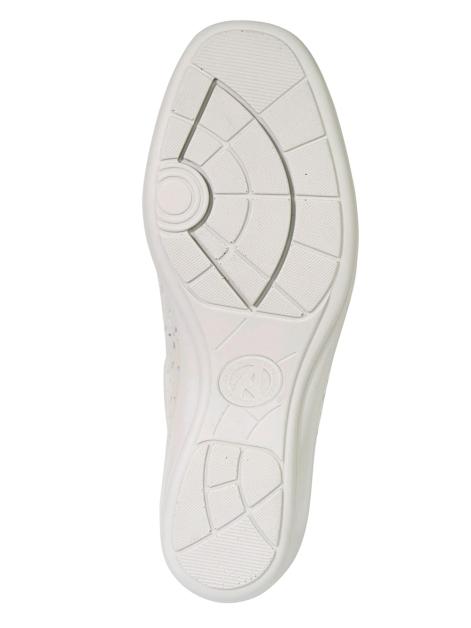 Naturläufer Slipper mit sommerlicher Lochung Artikelnummer: 1559616 im Angebot