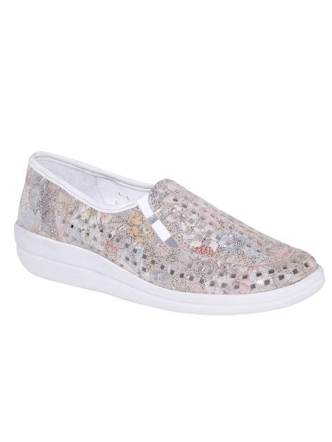 Naturläufer Slipper mit sommerlich luftigen Durchbrüchen Artikelnummer: 1508976 Sonderangebot