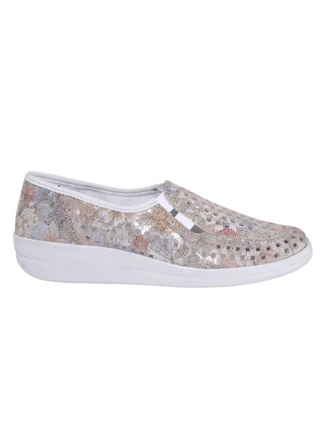 Naturläufer Slipper mit sommerlich luftigen Durchbrüchen Artikelnummer: 1508976 Sonderangebot