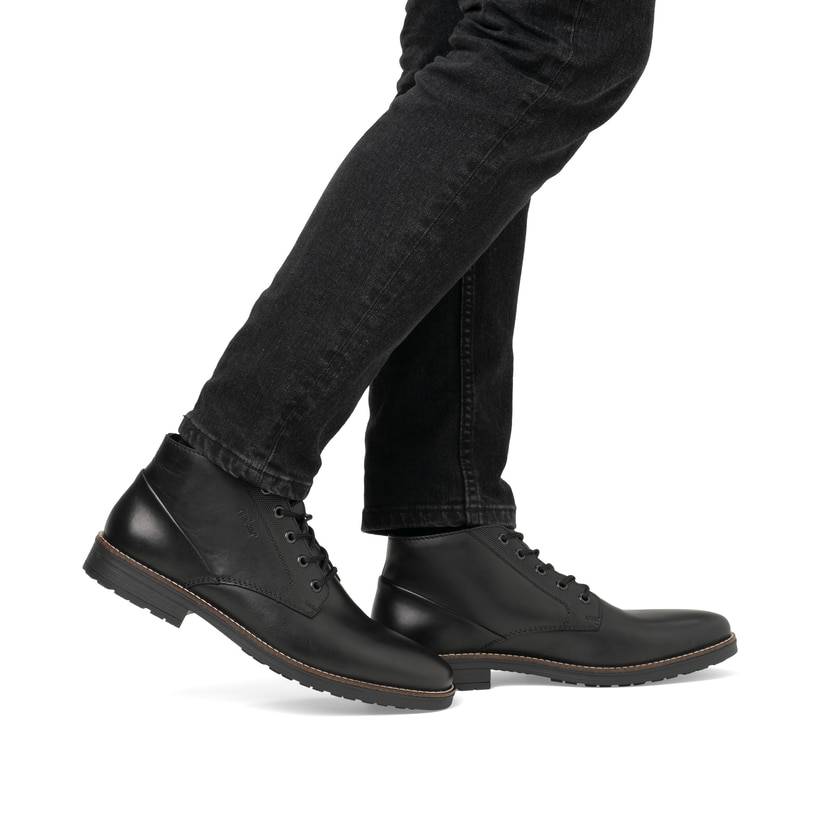 Rieker Artikelnummer 33207-00 Rieker Herren Kurzstiefel carbonschwarz Fabrikladen