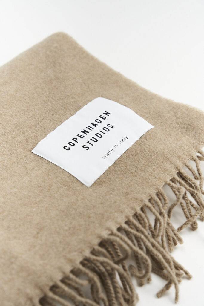 Studio Copenhagen CPH SHAWL 6 wool mix camel Bis zu 60% Rabatt