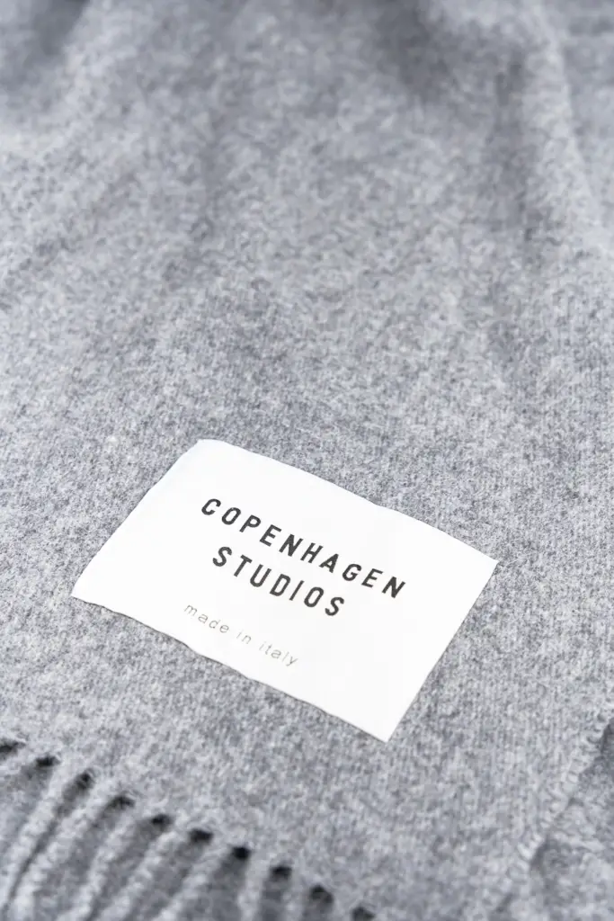 Studio Copenhagen CPH SHAWL 6 wool mix light grey Riesige Rabatte