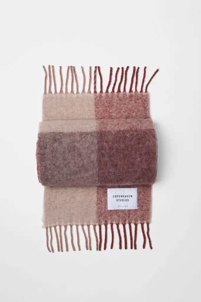 Studio Copenhagen CPH SHAWL 4 wool mix pink Auslauf