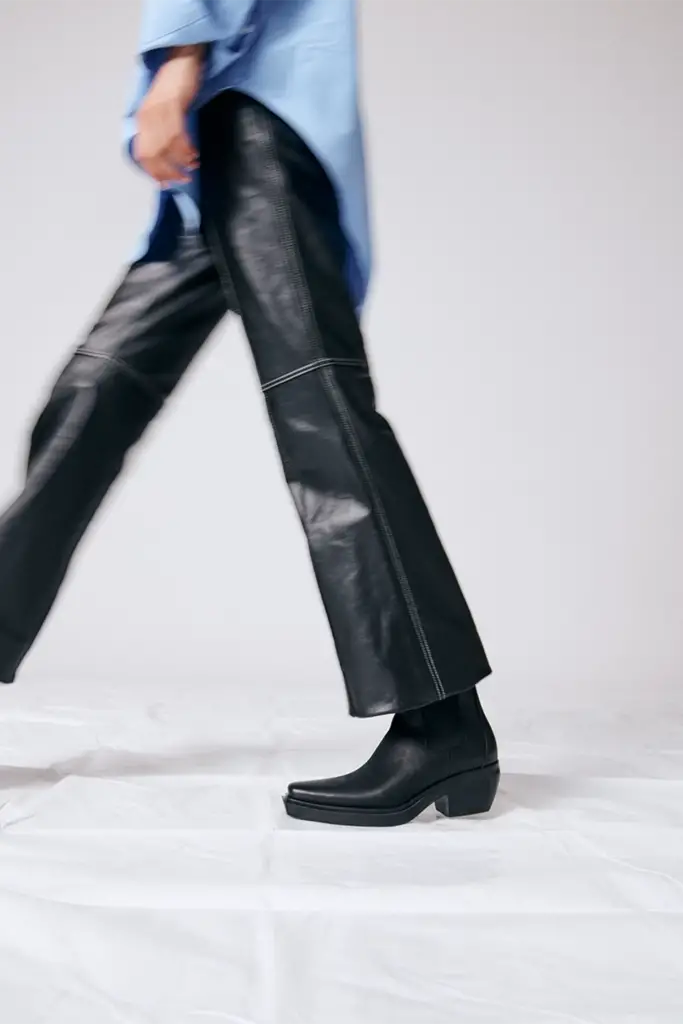 Studio Copenhagen CPH236 waxed nabuc black Bis zu 60% Rabatt