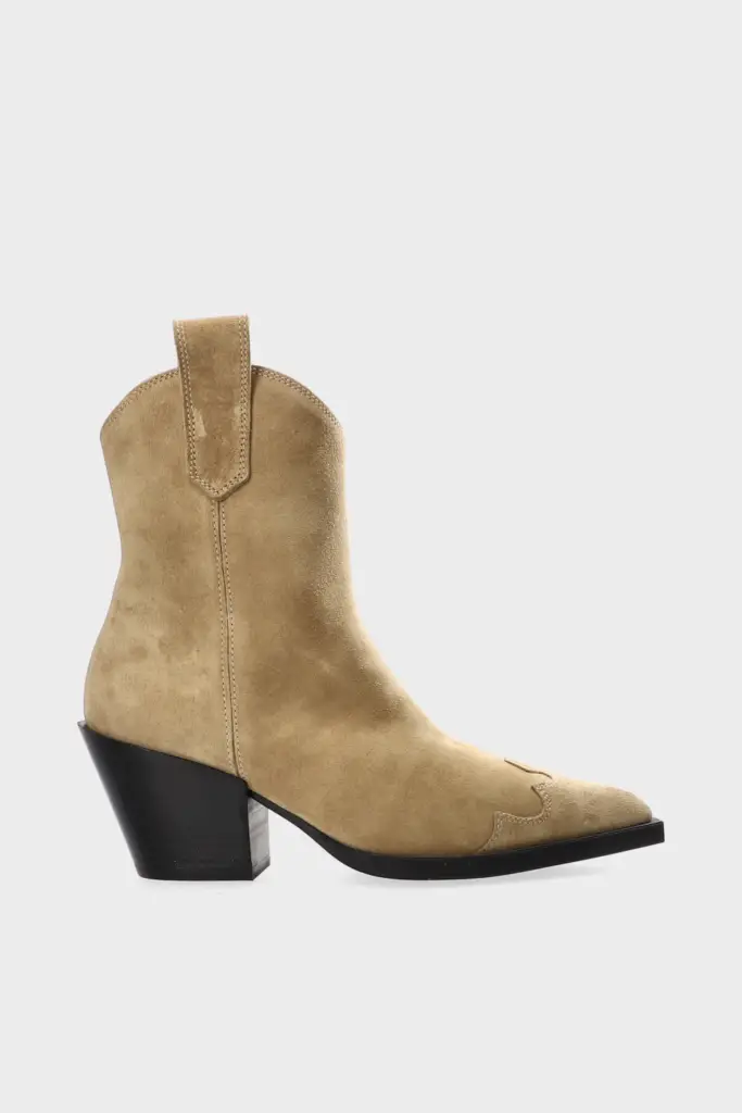 Studio Copenhagen CPH238 suede honey Nur noch ein Tag übrig