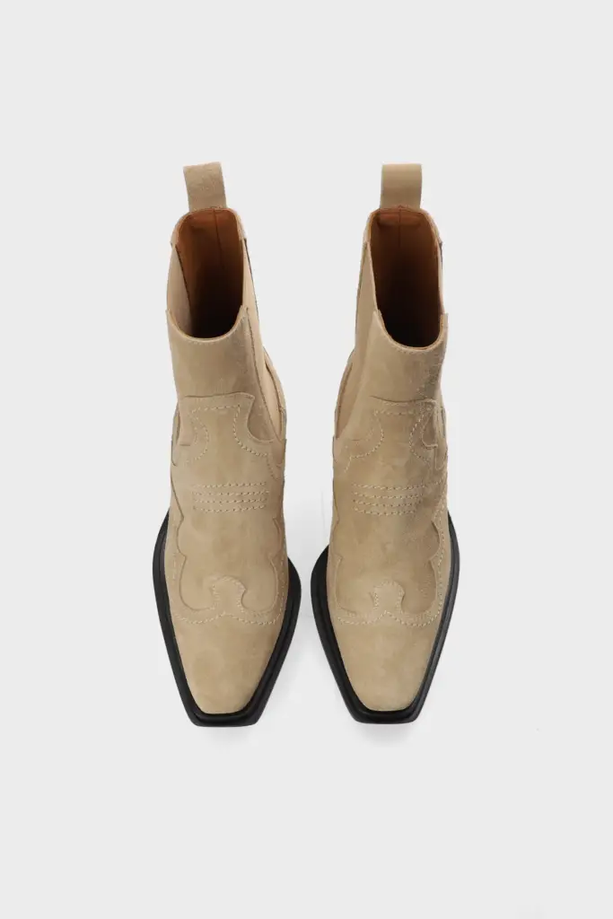 Studio Copenhagen CPH232 suede sand Osterangebot