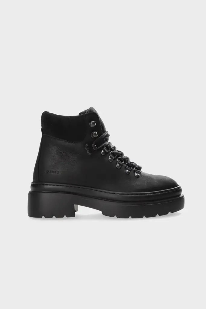 Studio Copenhagen CPH262 waxed nabuc black zollfrei