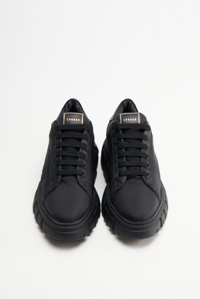 Studio Copenhagen CPH319 nylon black Auslauf