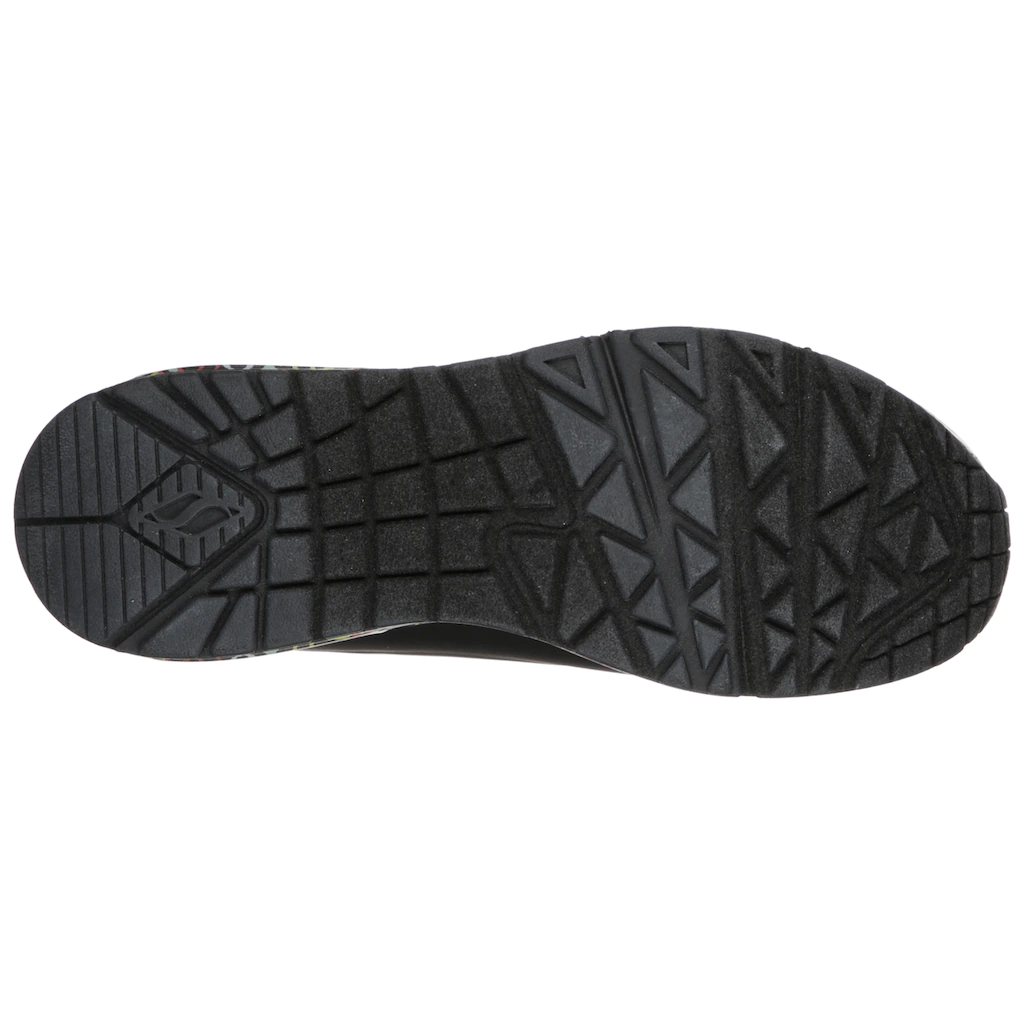 Skechers Wedgesneaker »UNO-LOVING LOVE« Freizeitschuh Halbschuh Schnürschuh mit coolem Graffiti-Print bestellen Meist gekauft