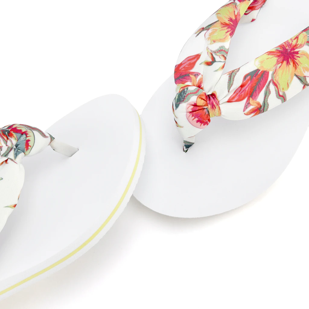 LASCANA Badezehentrenner Sandale Pantolette Badeschuh ultraleicht mit softem Band VEGAN Rabatte dieses Monats