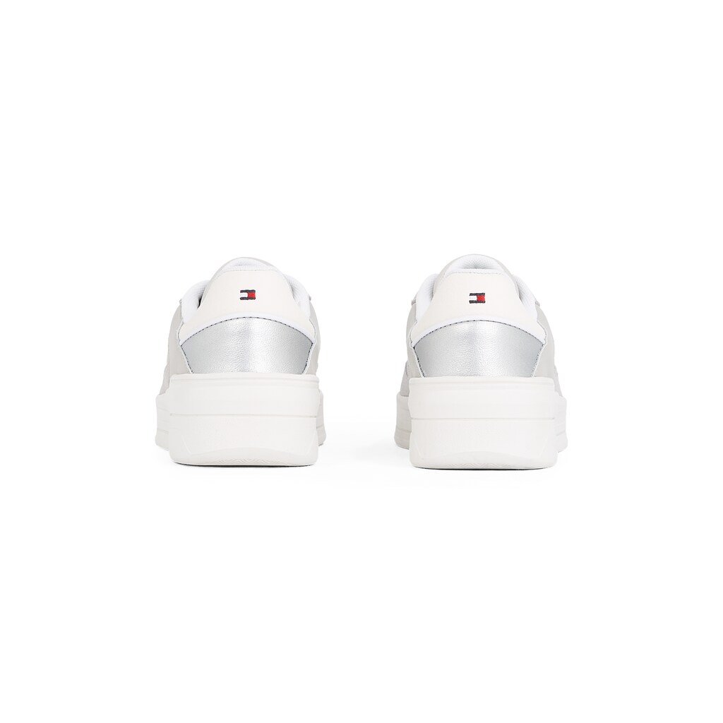 Tommy Hilfiger Plateausneaker »ESSENT BASKET SNEAKER METALLIC« Freizeitschuh Halbschuh Schnürschuh mit seitlicher Logoflagge online bestellen Neueste Mode