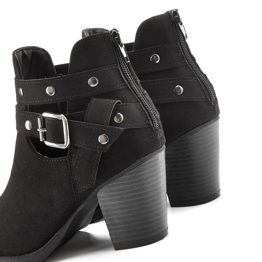 LASCANA Cowboy Stiefelette Cowboy Boots Western Stiefelette Ankleboots mit Zierschnalle VEGAN kaufen 50% Rabatt mit kostenlosem Versand